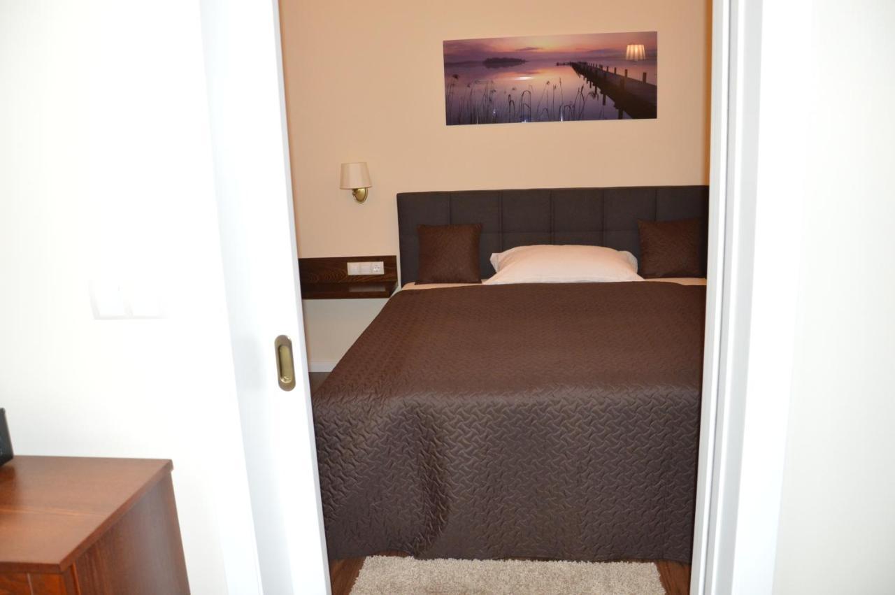 M2-Apartment Сомбатхей Экстерьер фото
